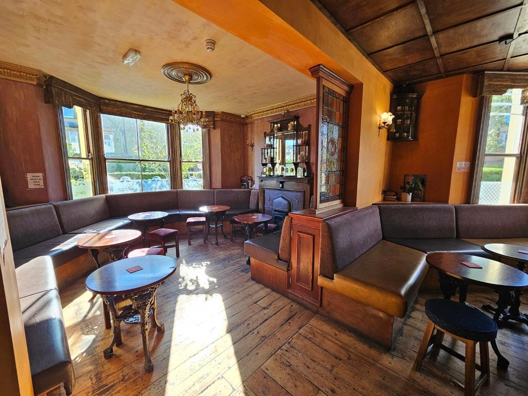Valley Bar Scarborough Exteriör bild